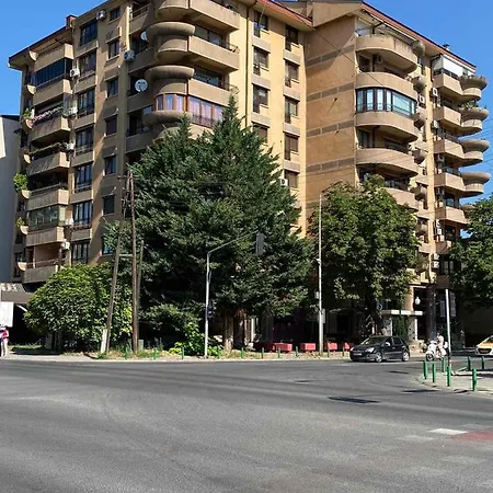 Porta Ruzveltova Apartamento *